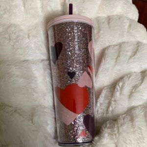 Starbucks Venti glitter Valentine’s Day heart cold cup Pink Purple New